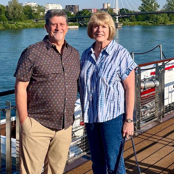 Meet your Posher, Deborah - Picture 1 of 1